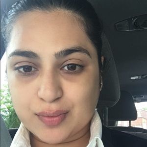 Meet your Posher, Sadia